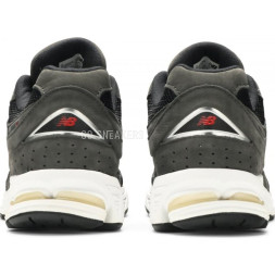 New Balance 2002R OG Dark Grey