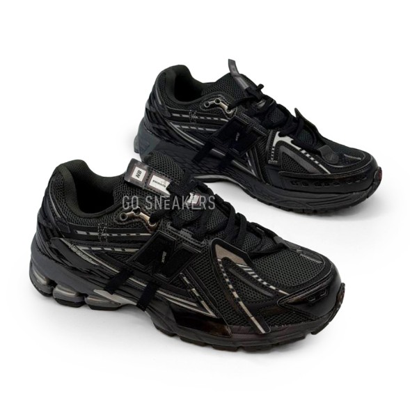 Мужские кроссовки New Balance 1906A Black/Gold